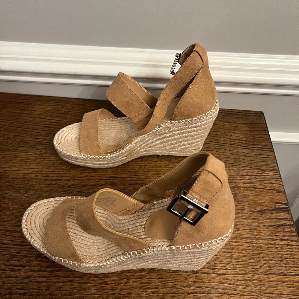 INC Beige Platform Catiana Almond Toe‎ Wedge Buckle Espadrille Shoes 8.5